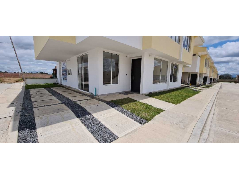 BROKER CASA EN VENTA PARA ESTRENAR SECTOR COMPLEJO DEPORTIVO — foto 4