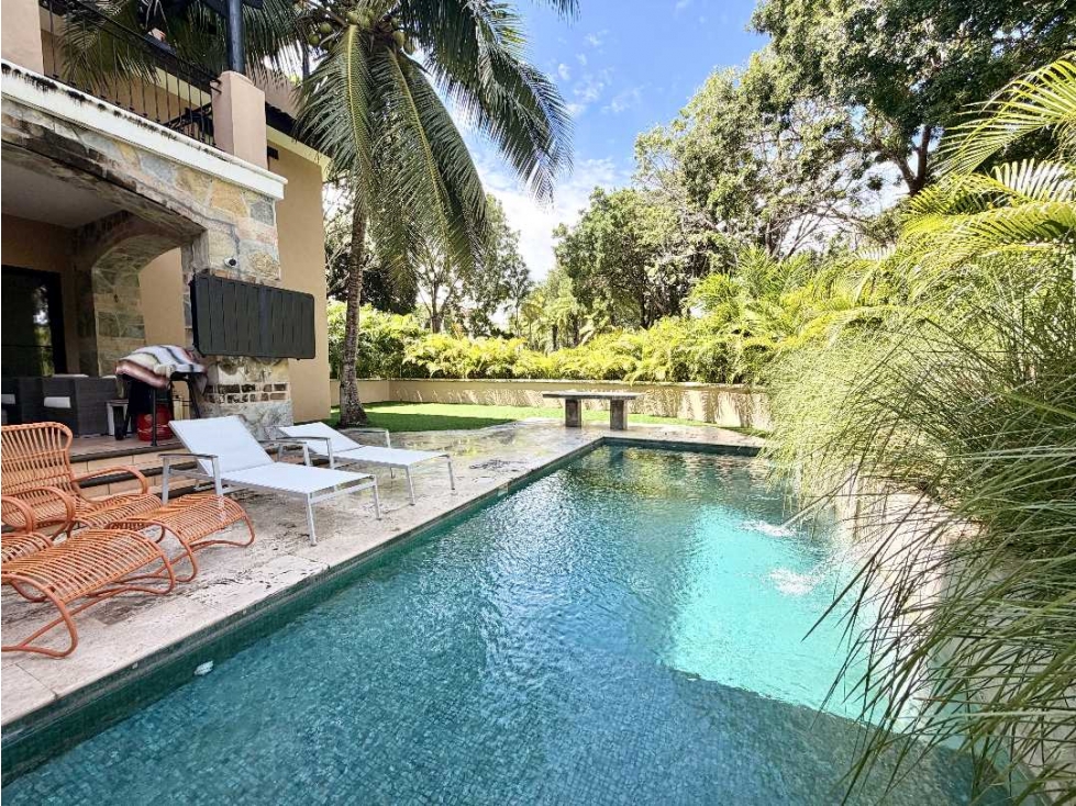 BUENAVENTURA- PH BRISTOL PLANTA BAJA CON PISCINA- VENTA