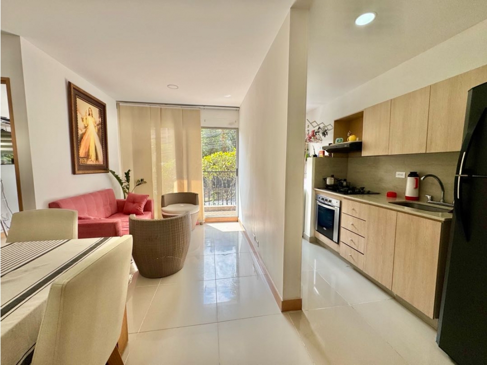 Buscas piso bajito en Sabaneta y sector plano? Excelente opción a la v — foto 3