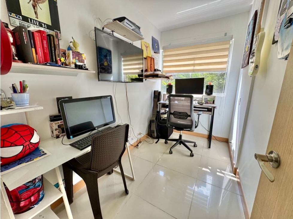 Buscas piso bajito en Sabaneta y sector plano? Excelente opción a la v — foto 6