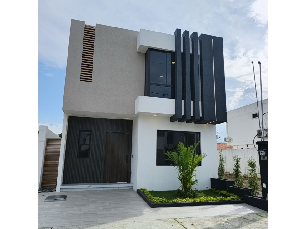 C01 Casa de Estreno en Urb. San Antonio vía Salitre Samborondon