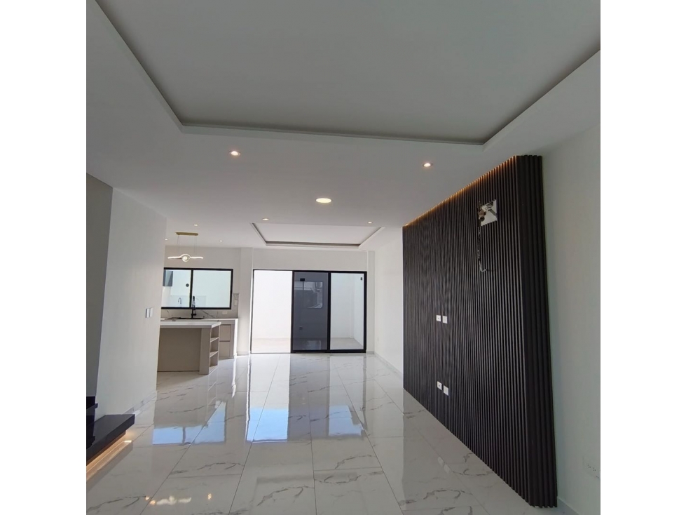 C01 Casa de Estreno en Urb. San Antonio vía Salitre Samborondon — foto 2