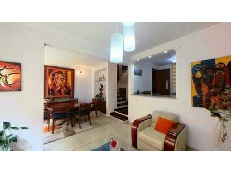 CASA EN VENTA EN CLUB LOS LAGARTOS PONTEVEDRA — foto 2