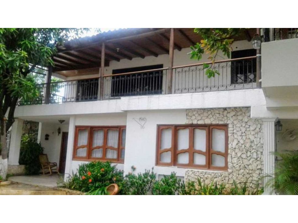 Cabaña de 2 pisos con 2 apartamentos frente al mar playa salguero — foto 2