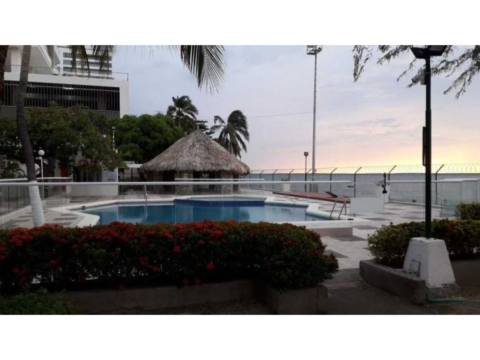 Cabaña de 2 pisos con 2 apartamentos frente al mar playa salguero — foto 4