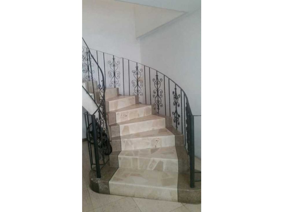 Cabaña de 2 pisos con 2 apartamentos frente al mar playa salguero — foto 5
