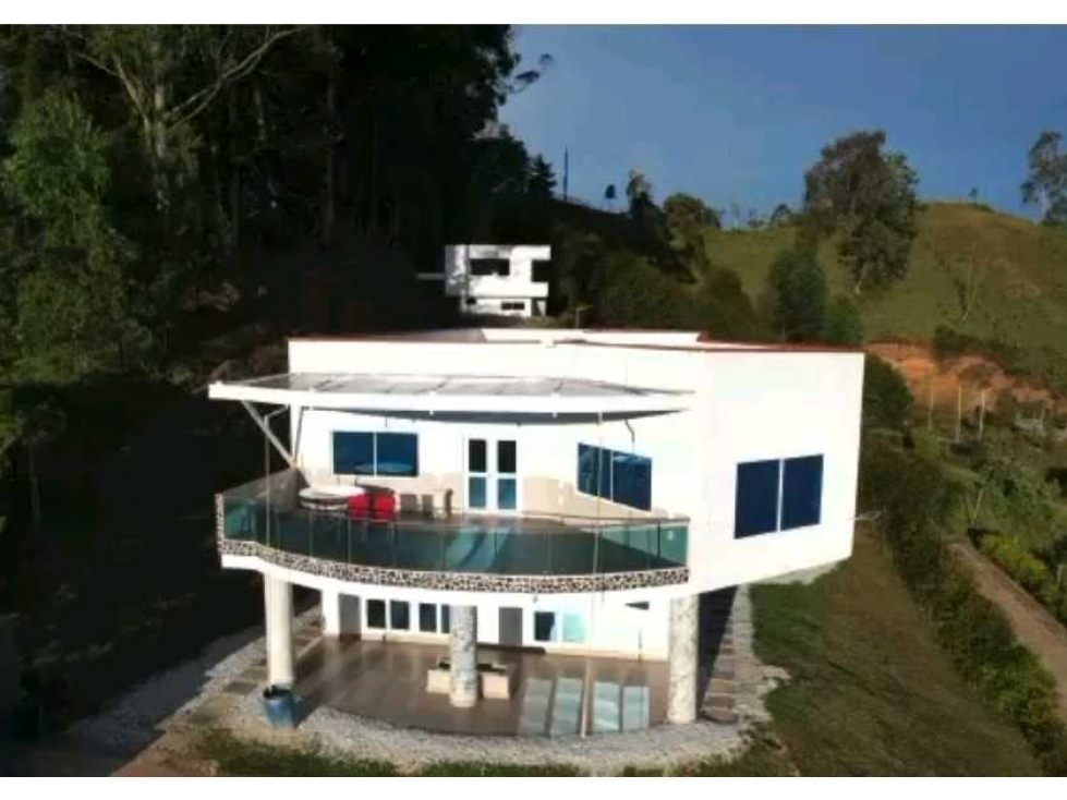 Cabaña de lujo de 850 mts en Arriendo - 1
