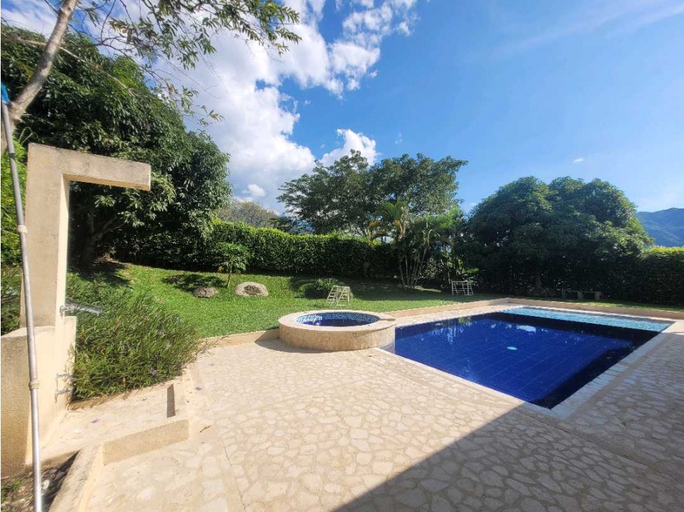 Casa de recreo independiente en parcelación San Jerónimo con piscina — foto 2