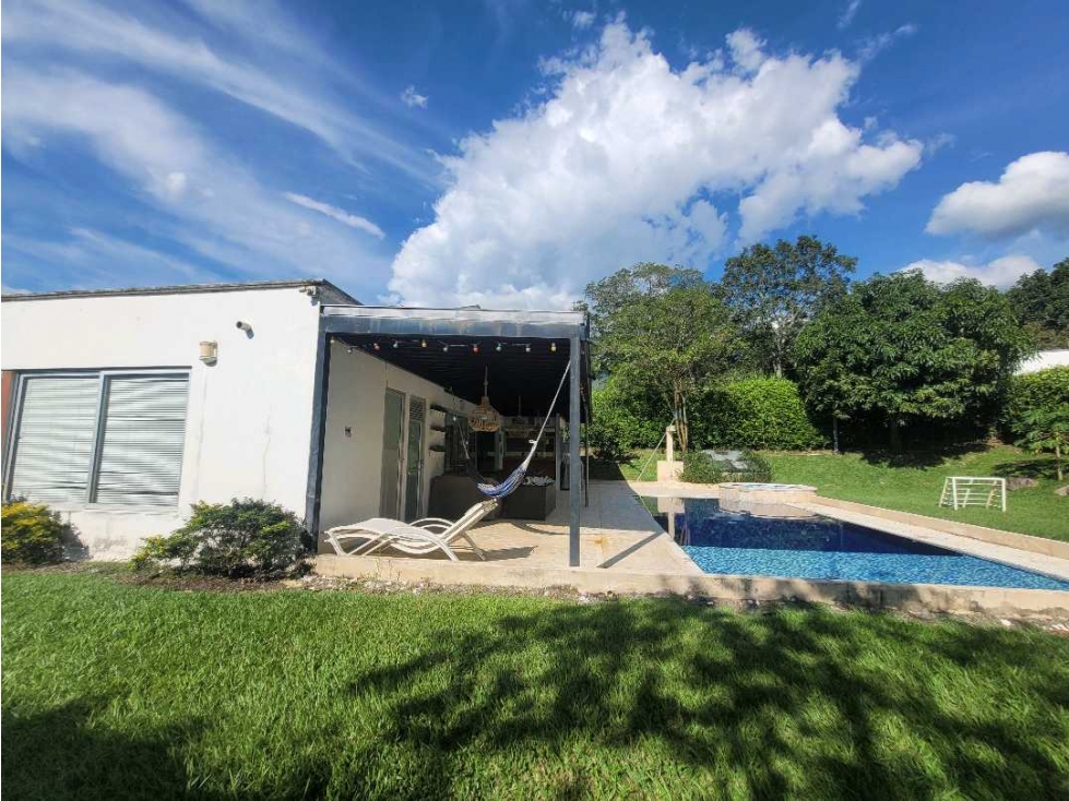 Casa de recreo independiente en parcelación San Jerónimo con piscina — foto 6