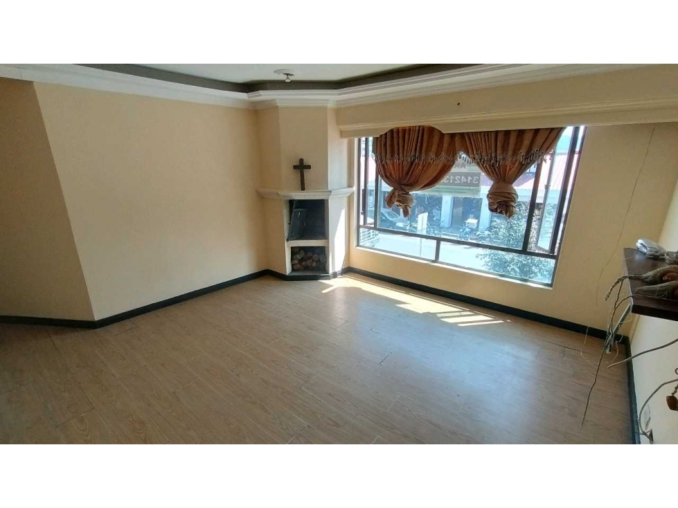 Cajicá, LOCAL piso 2, Sobre CRA 6, 100 M2 - 5