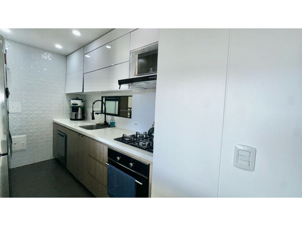 Cajicá vendo apto 86 m² 3er piso, esquinero, externo, 2Grj, 3hab. — foto 2