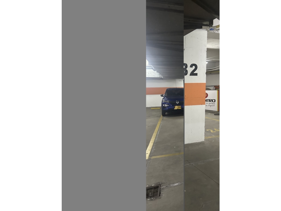 CALLE 15 38 40 CENTRO COMERCIAL LLANOCENTRO PARQUEO SOTANO 2
246 - 2