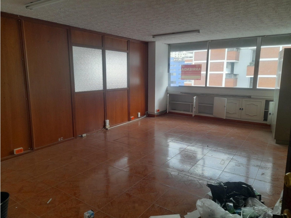 CALLE 15 NORTE 6 N 34 OFICINA 13 01 PISO 13 EDIFICIO ALCAZAR — foto 3