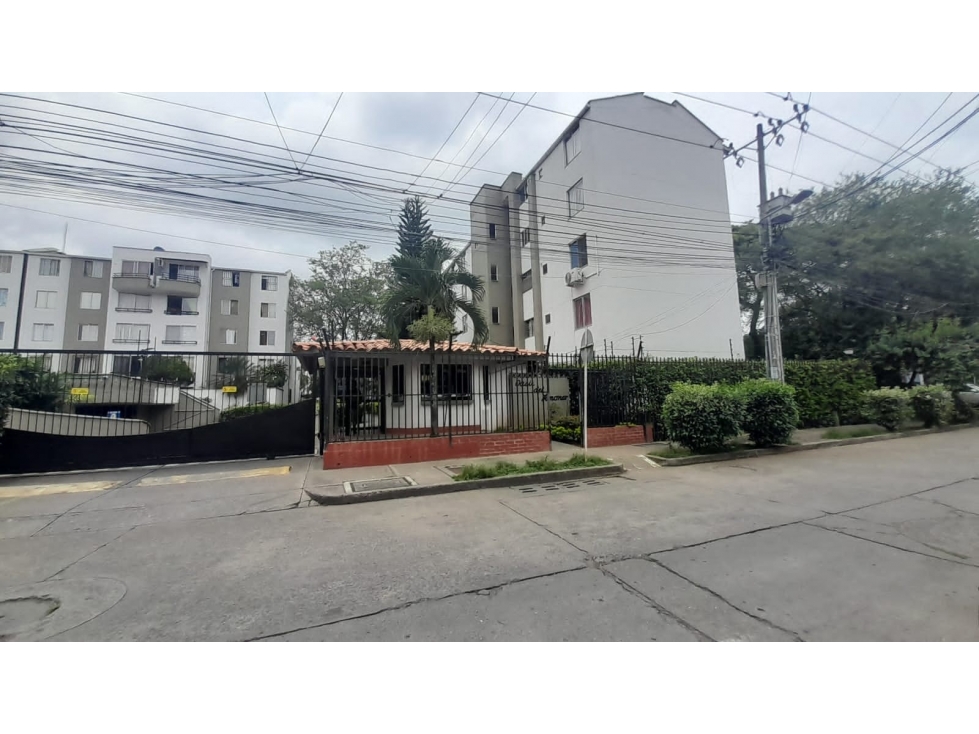 CALLE 18A 50 97 CONJ RES OASIS DEL LIMONAR PROP HORIZONT PARQUEADERO — foto 2
