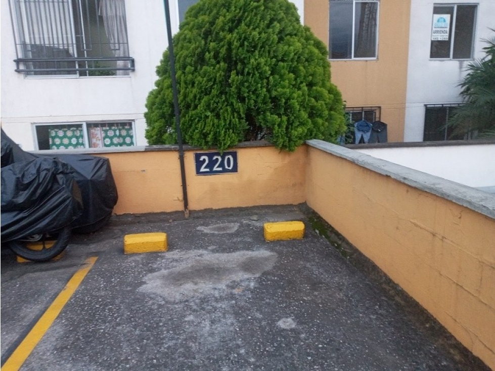 CALLE 18A 50 97 CONJ RES OASIS DEL LIMONAR PROP HORIZONT PARQUEADERO — foto 5