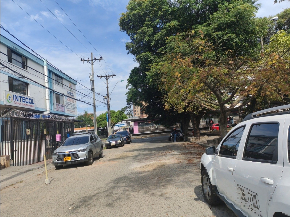 CALLE 23BN 3N 28 30 32 EDIF LINA CRISTINA APTO 403 ACTUAL — foto 2