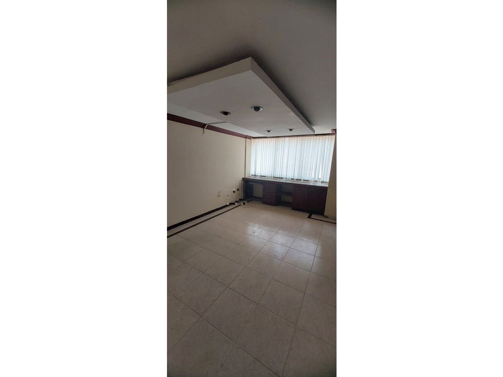 CALLE 24 15 14 PARQUEADERO 9 E CONDOMINIO PRAGA - 1