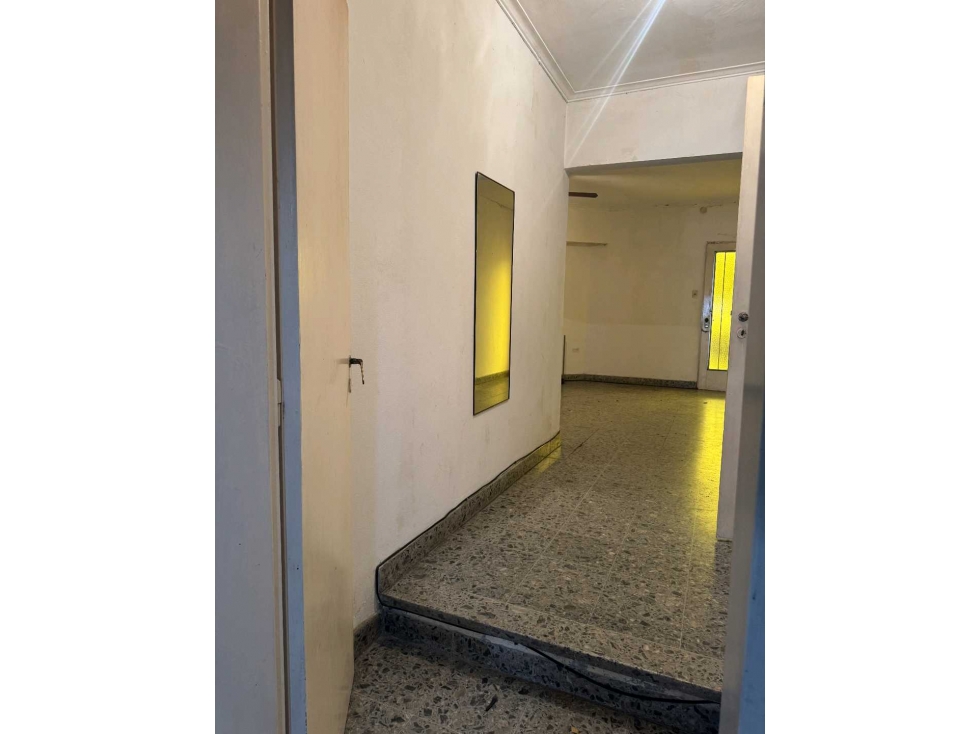 Casa a refaccionar en Venta -Calle 28 y 40 - 3