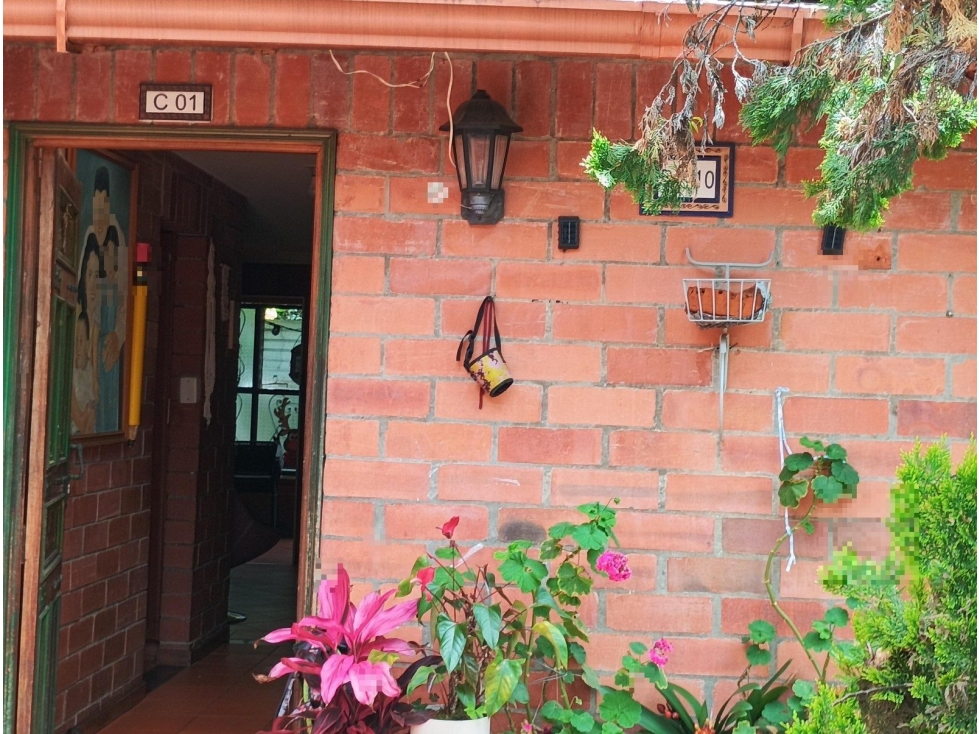 CALLE 41 54A 10 URB VILLAS DE SAN NICOLAS — foto 2