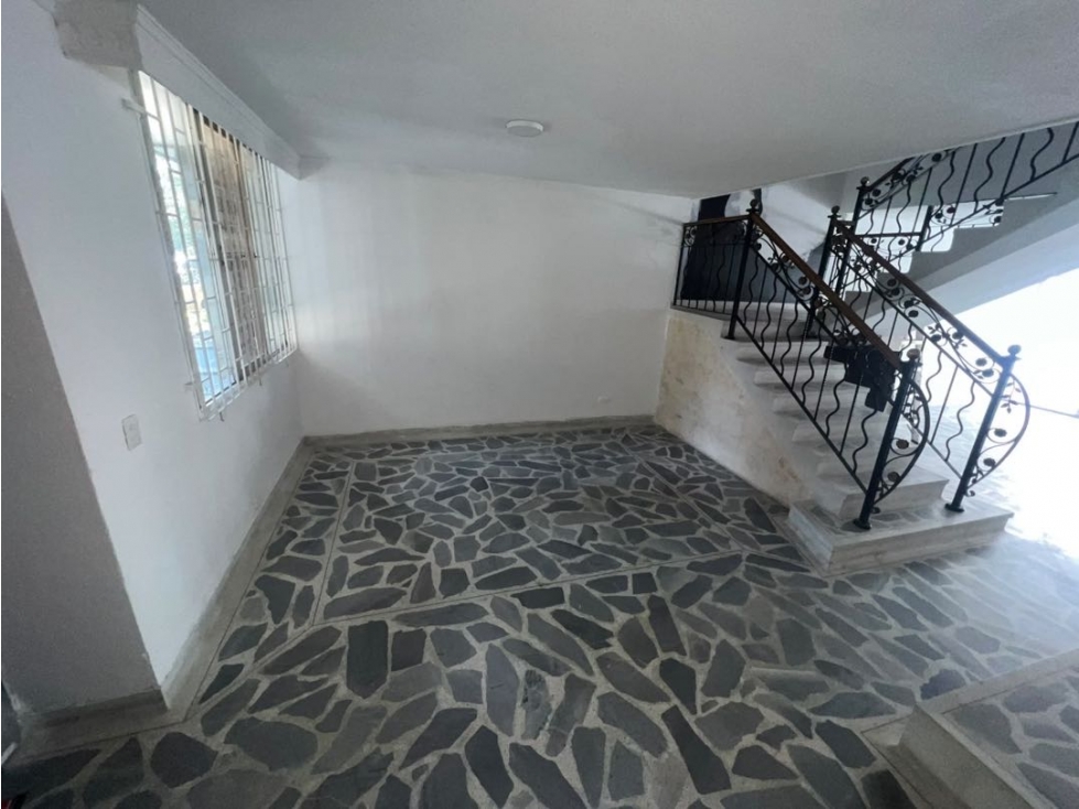 VENDO CASA EN SIMÓN BOLIVAR LAURELES — foto 3