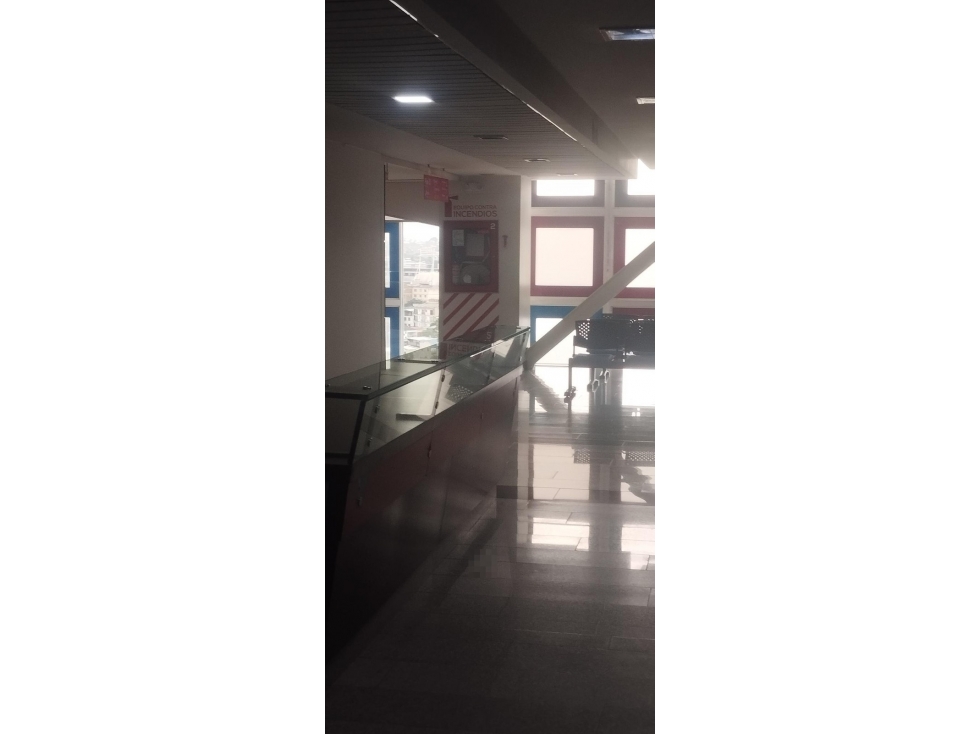 CALLE 5D 38A 35 PROYECTO VIDA CENTRO PROFESIONAL CONSULTORIO 925 PISO — foto 4