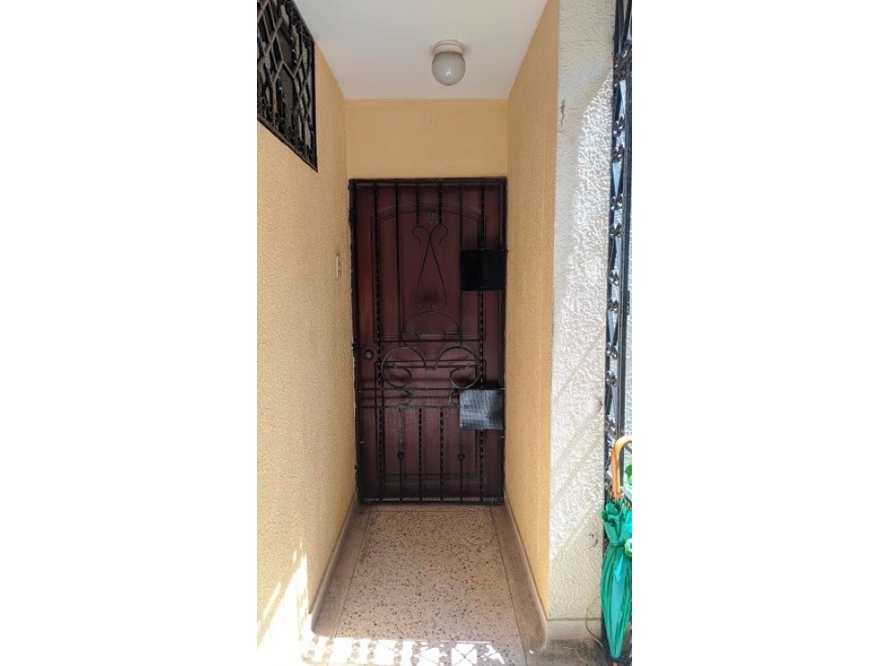 CALLE 60 23 28 EDIFICIO YULY APTO 1B — foto 2