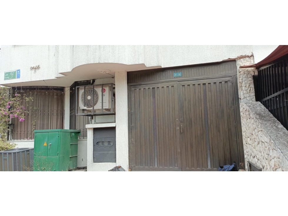 CALLE 62 NORTE 3E02 Y 3E08 GARAJE 301 1ER PISO EDIFICIO BIFAMILIAR MA — foto 6