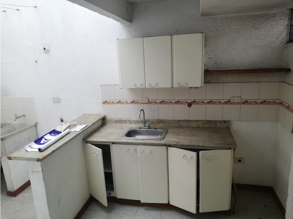 CALLE 6 CON CARRERA 1B No. 5B-31 URBANIZACION LOS GUAYACANES - 5