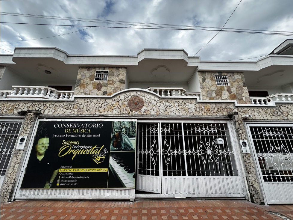 CALLE 6N AVENIDAS 7E Y 9E URBANIZACION LA CEIBA LOTE #23 - 3