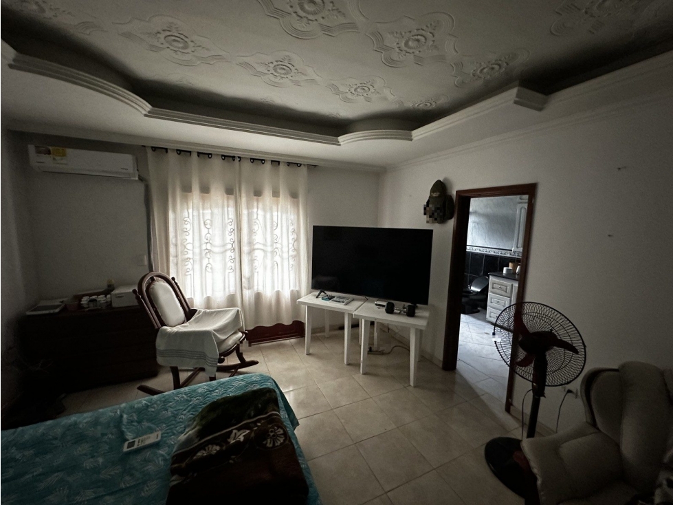CALLE 6N AVENIDAS 7E Y 9E URBANIZACION LA CEIBA LOTE #23 - 6