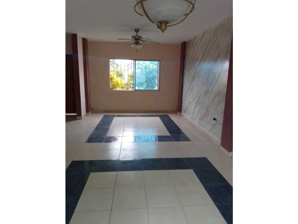 VENTA DE CASA EN ESMERALDA URBANIZACION MALIBU AL NORTE - 3