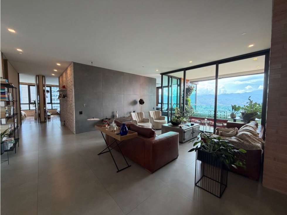 Cantagirone / Ultra Lujo / 293m² / Piso 11 / Vista Panorámica / Balsos — foto 2