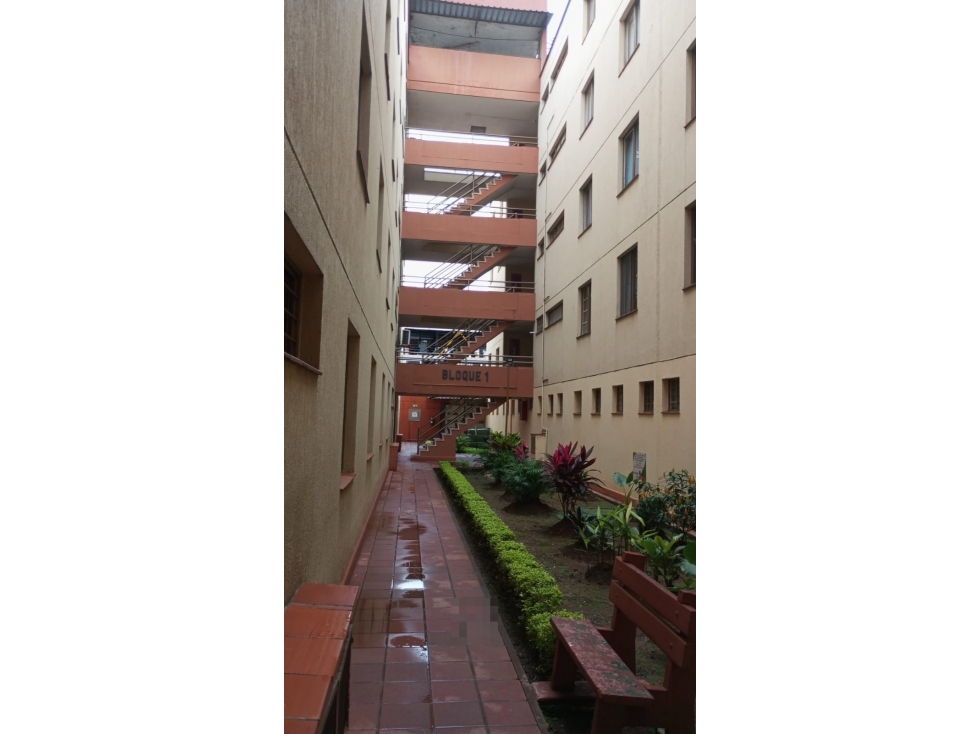 CARRERA 37 13 B 96 APTO 102 EDIF 1 CENTRO COMERCIAL Y CIUDADELA LAS L