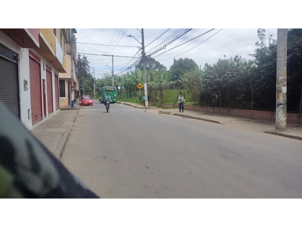 CARRERA 4 15 20 MANZANA 18 LOTE 1 BARRIO PORVENIR I - 3
