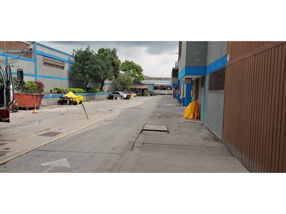 CARRERA 7 34 341 LOCAL COMERCIAL 1 TIPO A PARQUE INDUSTRIAL LAS DELIC — foto 2