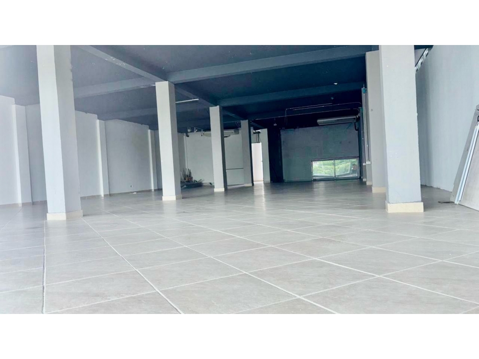 CARTAGENA RENTA LOCALES COMERCIALES CRESPO — foto 2