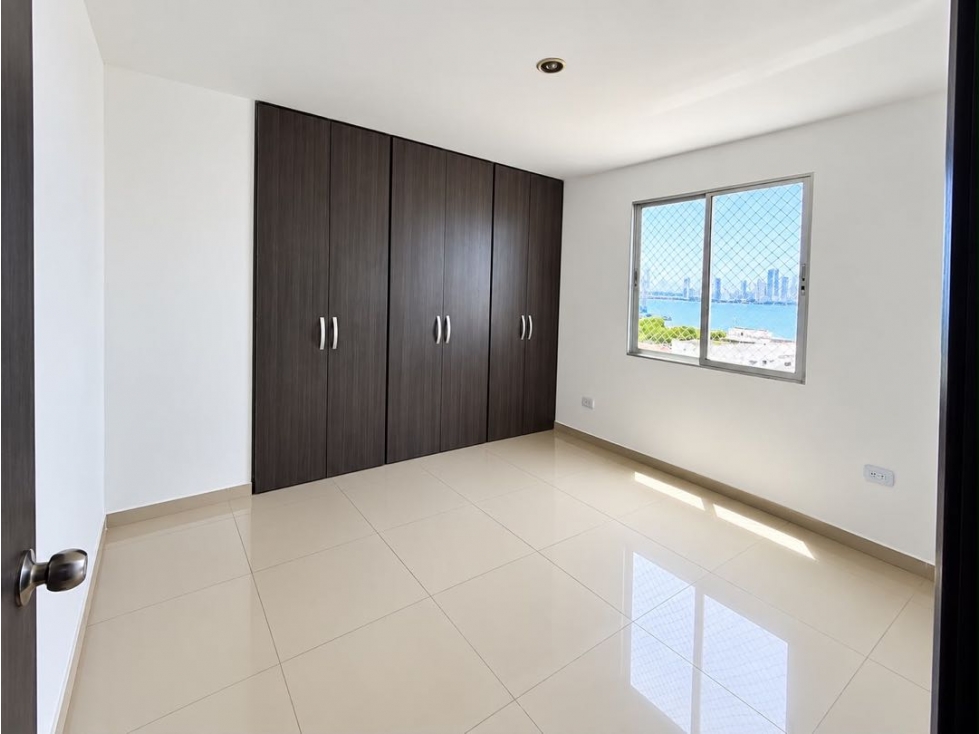 CARTAGENA RENTA APARTAMENTO MANGA — foto 4