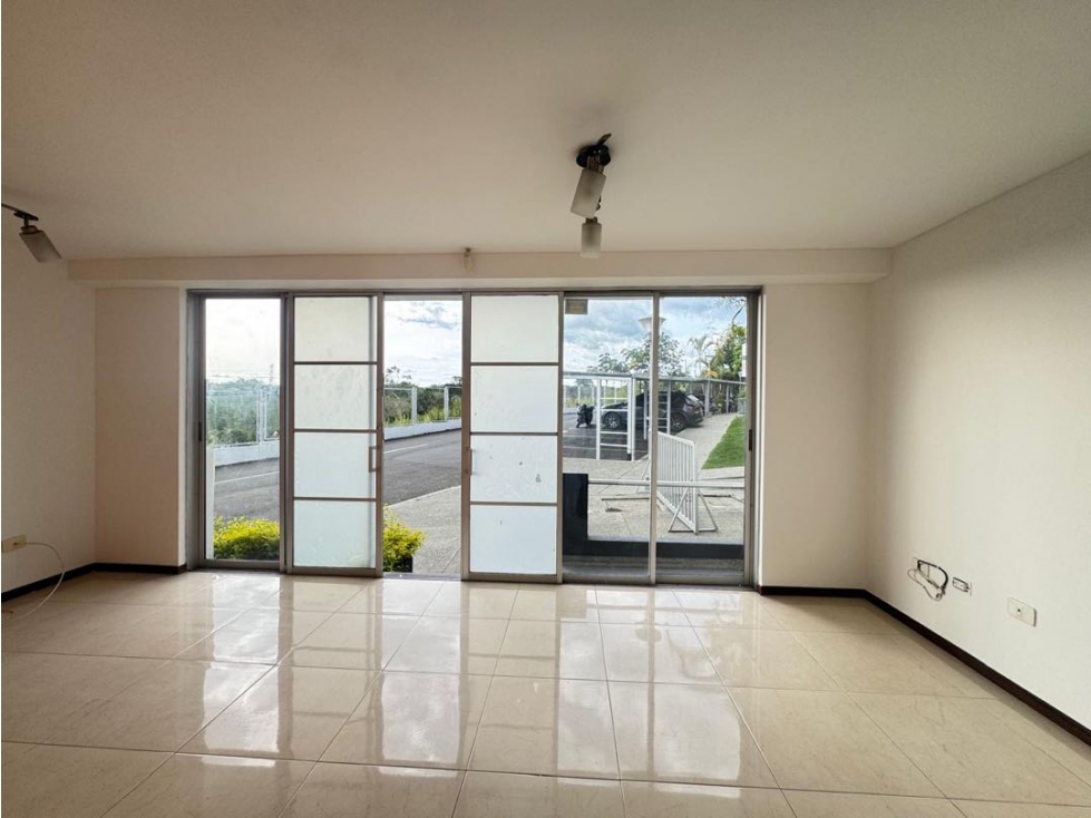 SE VENDE CASA EN EL SECTOR DE LA CRQ EN CONJUNTO CERRADO — foto 6