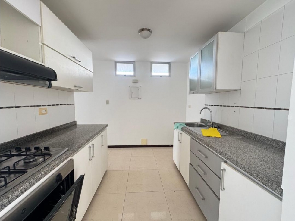 SE VENDE CASA EN EL SECTOR DE LA CRQ EN CONJUNTO CERRADO — foto 4