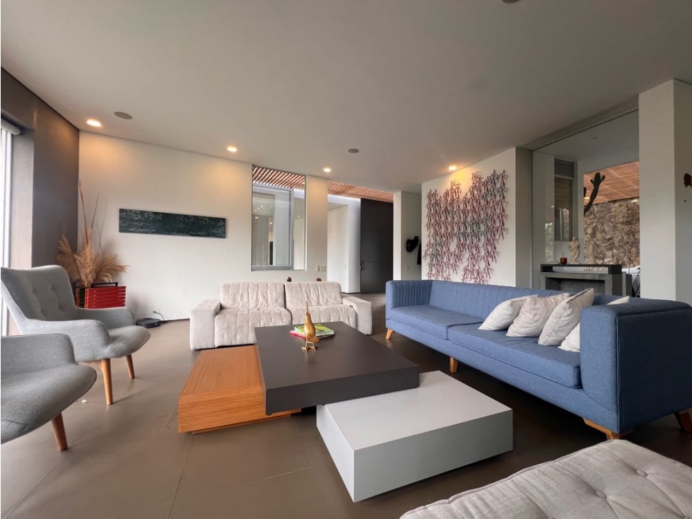 Casa 3 alcobas amoblada Conjunto Cerrado La Alhambra Manizales — foto 3