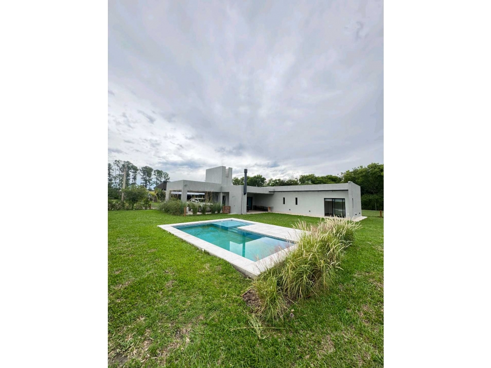 Casa 3 Dormitorios, Barrio privado Catalinas Country - 2