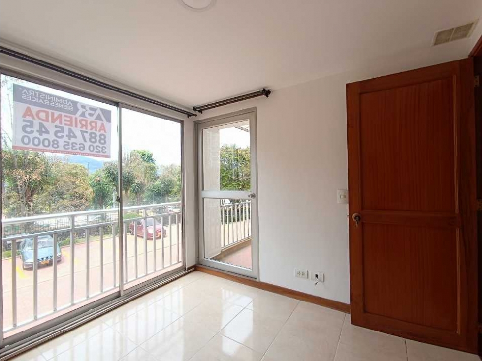 Casa 4 alcobas Conjunto Cerrado Bosque Popular Manizales