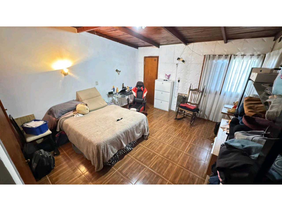 Venta Chalet 4 Ambientes con patio, Quincho, Garage! APTO CRÉDITO. — foto 5