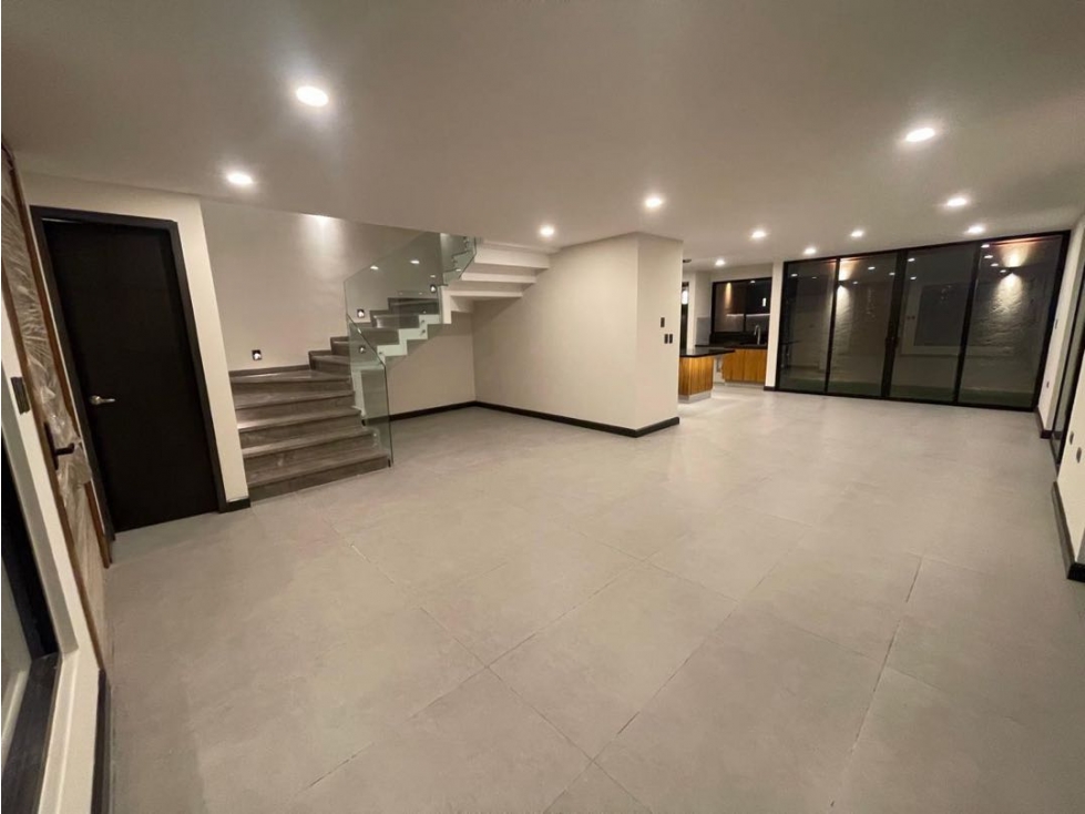 Casa 4 Recámaras en Venta NUEVA, Morillotla, con Jardín y Roof Garden — foto 3