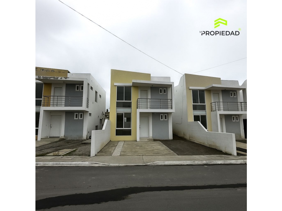 Casa a estrenar en Manta Urbanización Villanueva del Bosque 65K