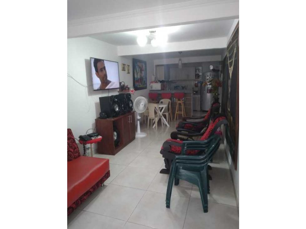SE VENDE CASA 2 PLANTAS 3 ALCOBAS, PARQUE RES. EL COUNTRY, CARTAGENA