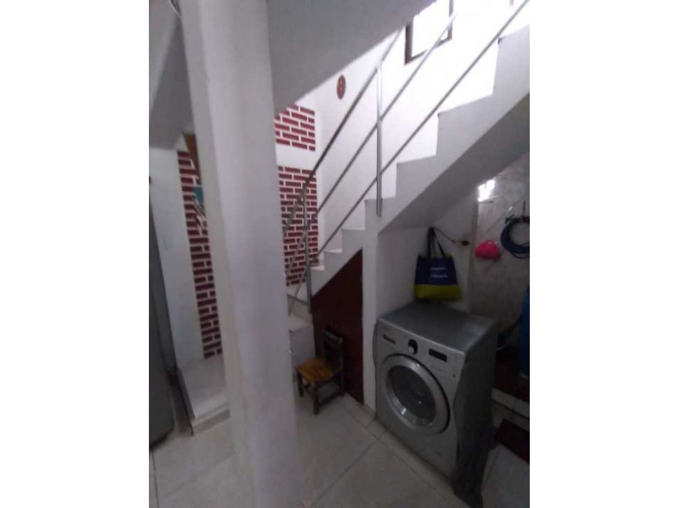 SE VENDE CASA 2 PLANTAS 3 ALCOBAS, PARQUE RES. EL COUNTRY, CARTAGENA — foto 5