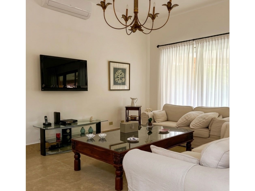 Casa a pasos del mar en Buenaventura