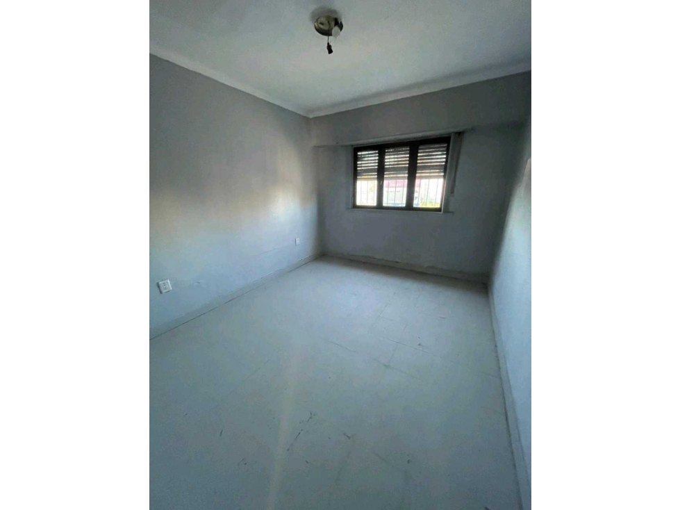 CASA A RECICLAR EN VENTA EN TANDIL - 5