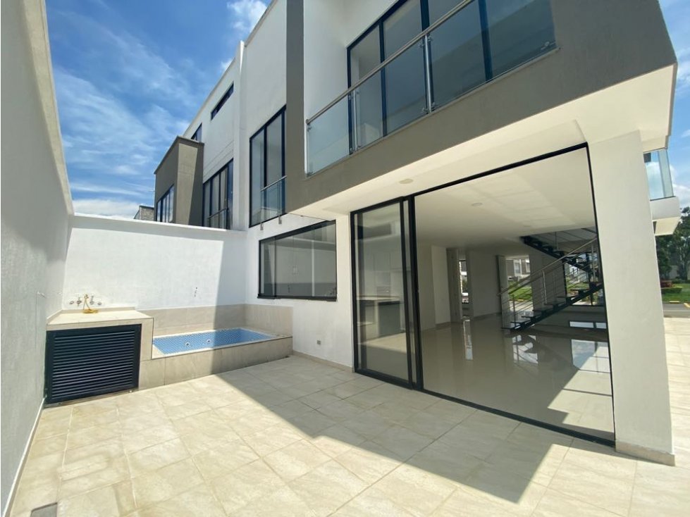 CASA - VENTA - ALFAGUARA LAS MERCEDES - JAMUNDI - SUR — foto 5